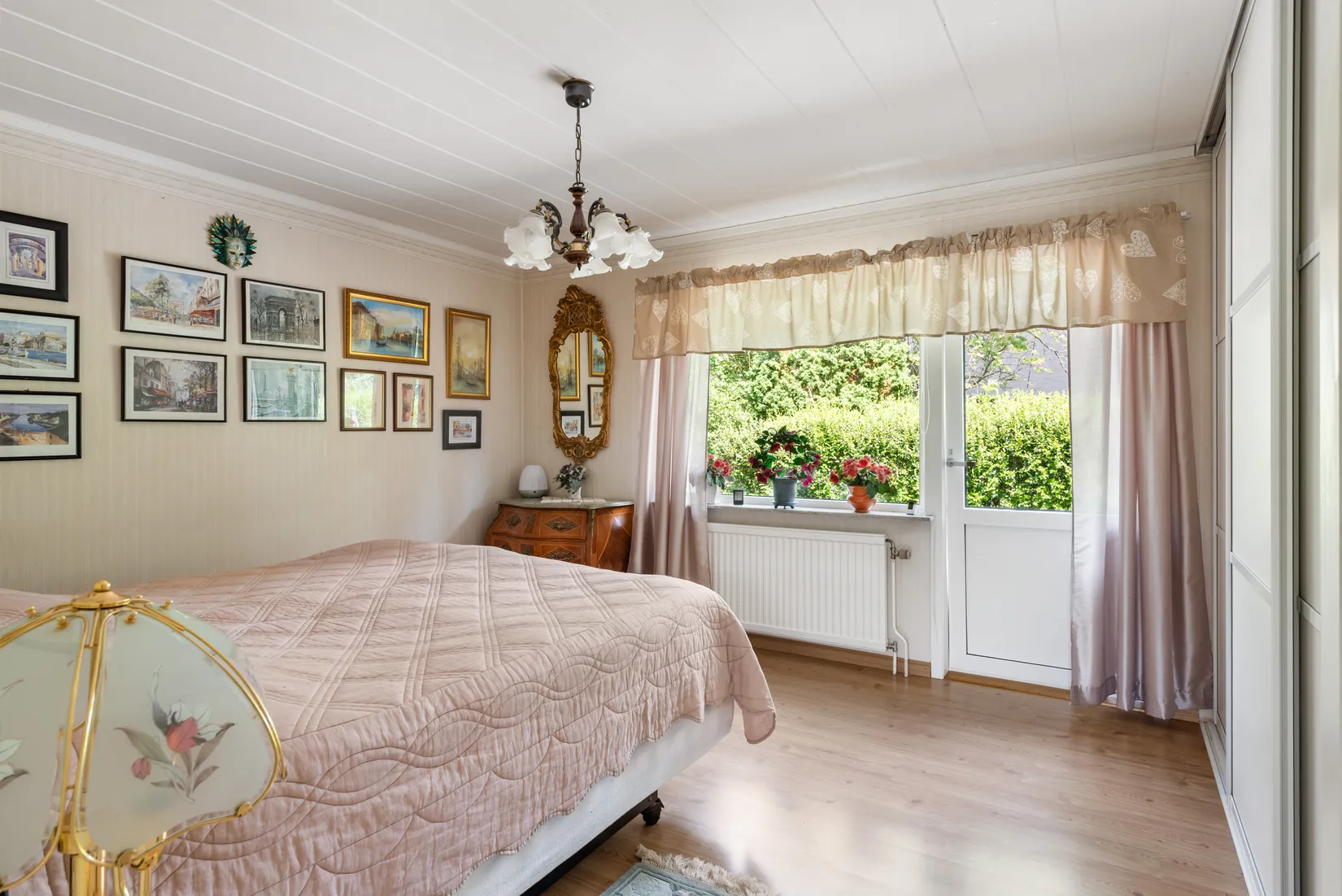 Villa, Backvägen 15, Edsbro, Norrtälje