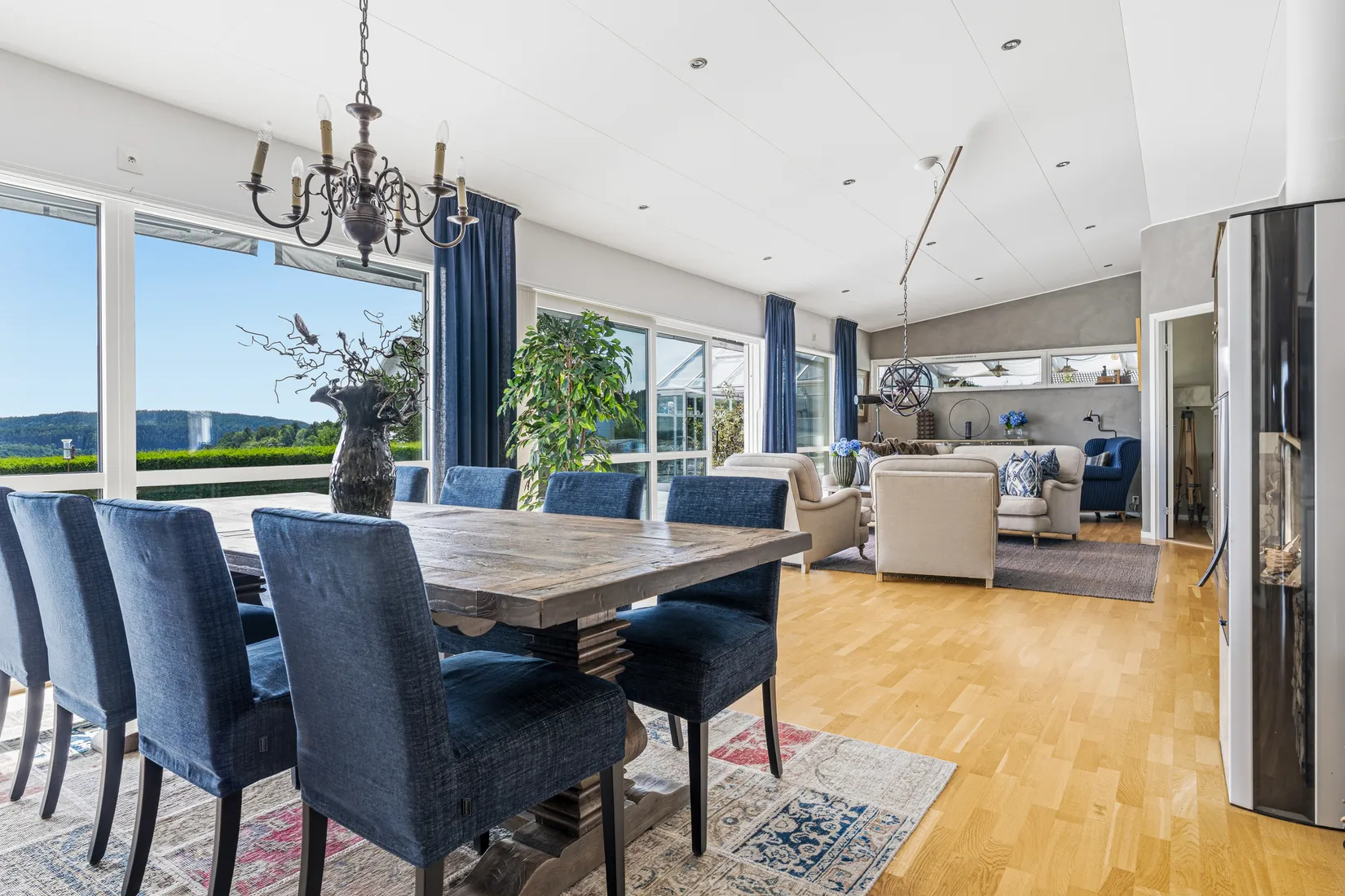 Villa, Vadholmsvägen 5, Uddevalla