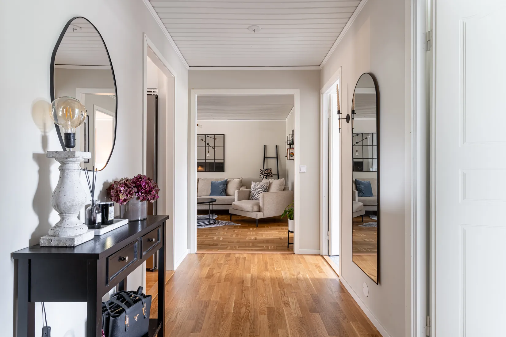 Radhus, Tegvägen 16, Mesta, Eskilstuna