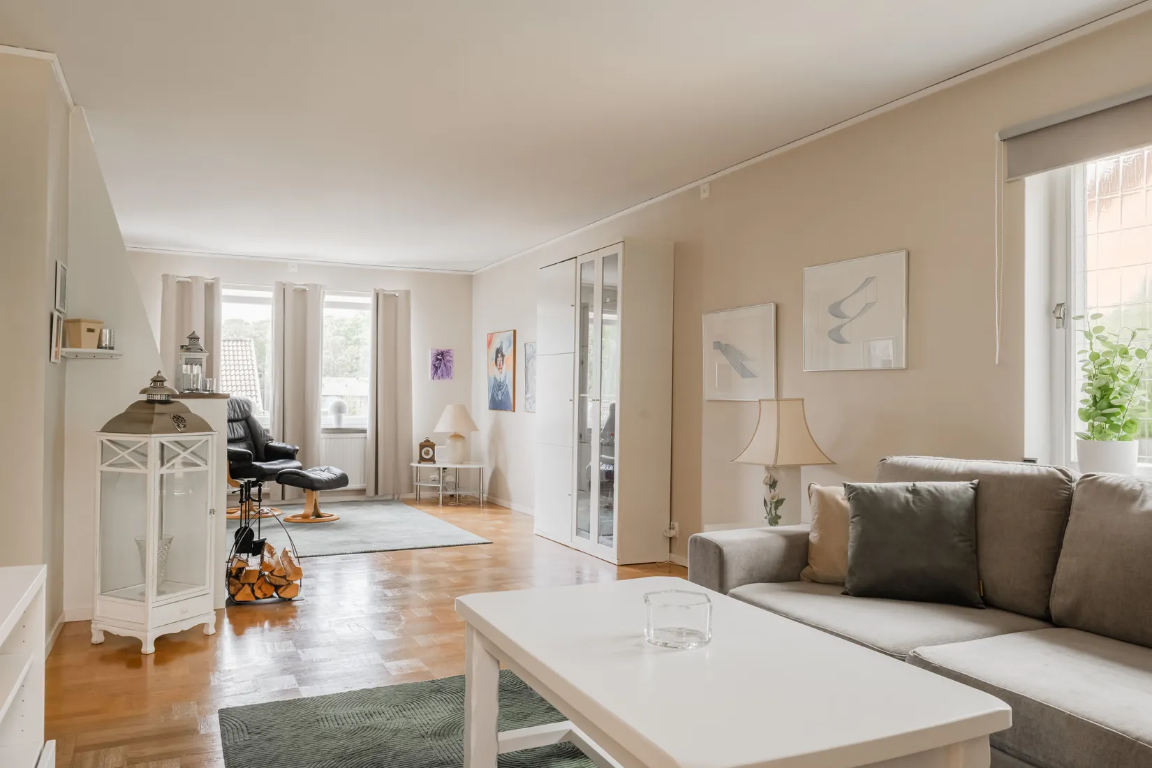 Villa, Enningervägen 16A, Centralt, Höör