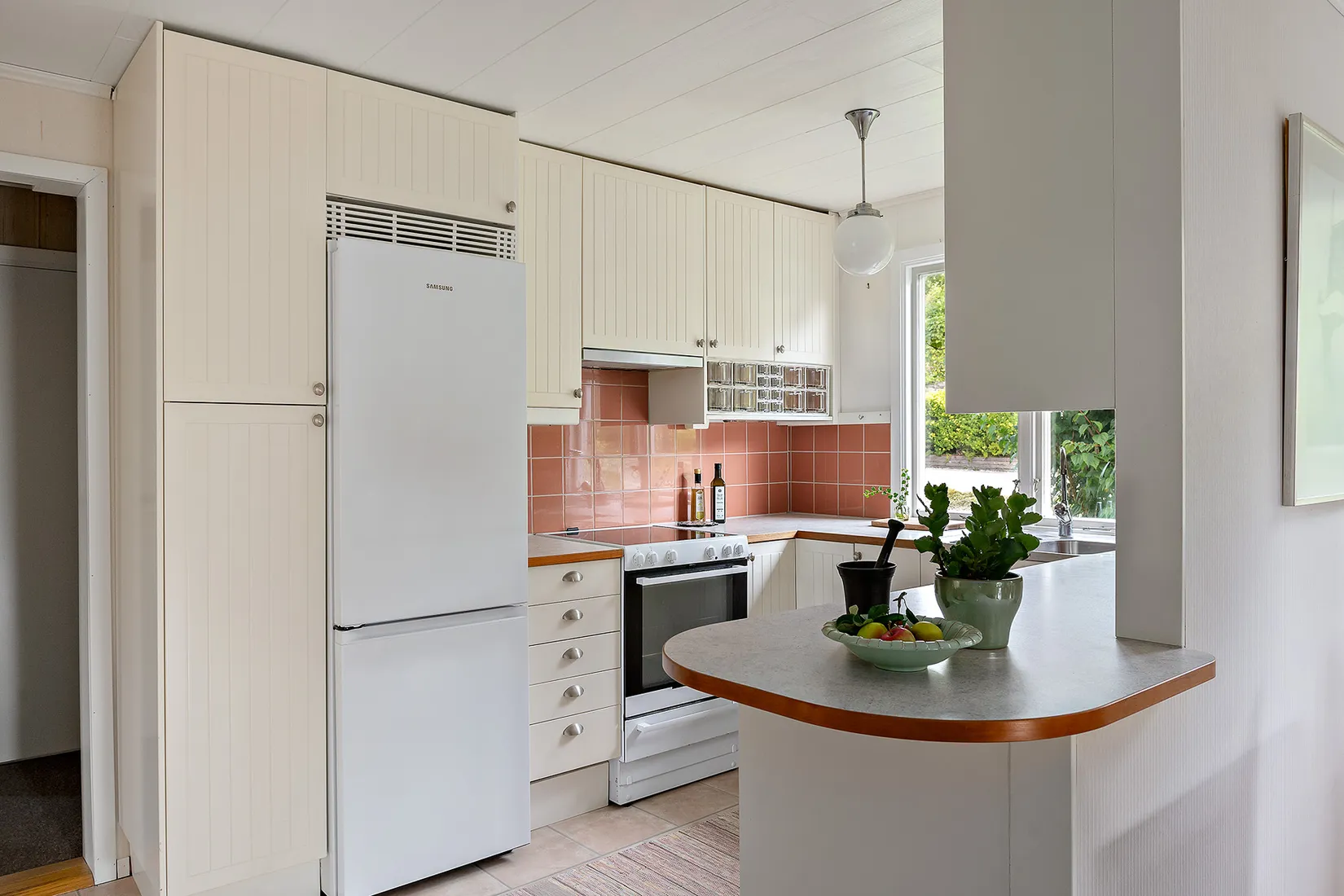 Villa, Skåpesund Knuten 14, Tjörn