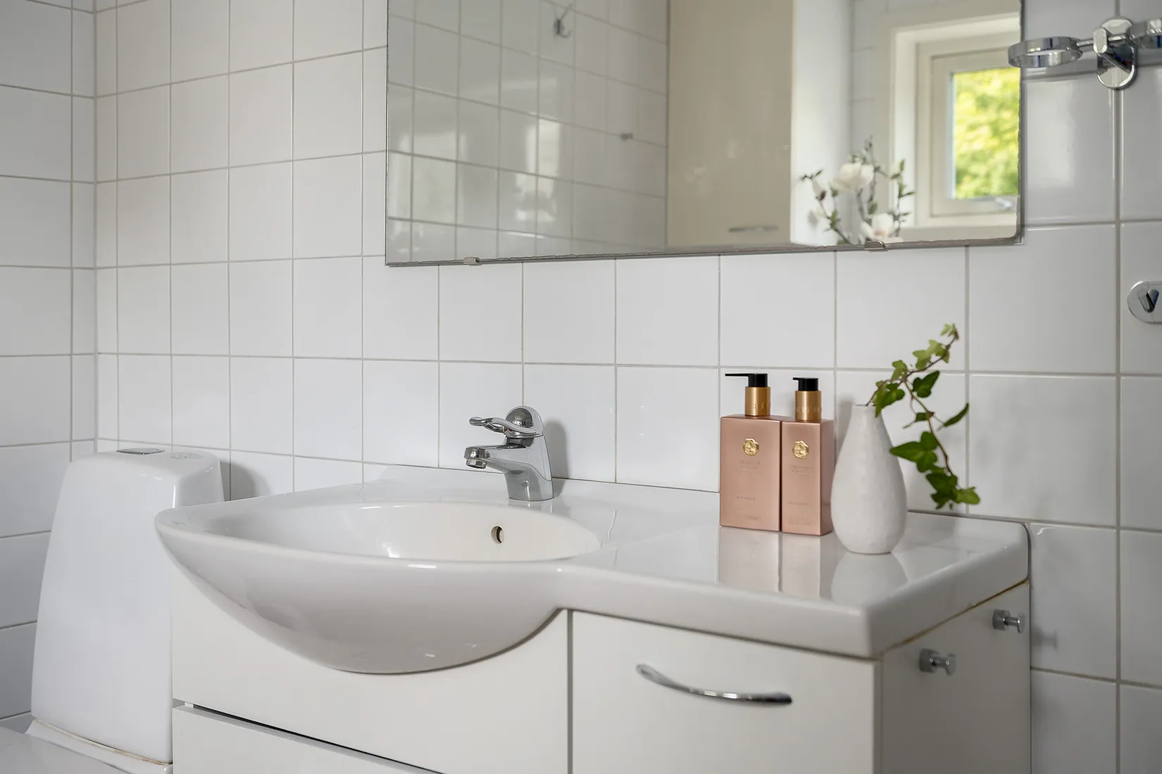 Villa, Skåpesund Knuten 14, Tjörn