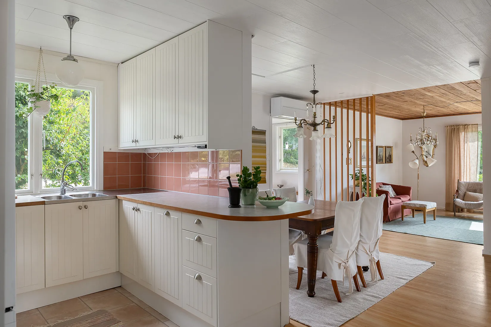 Villa, Skåpesund Knuten 14, Tjörn
