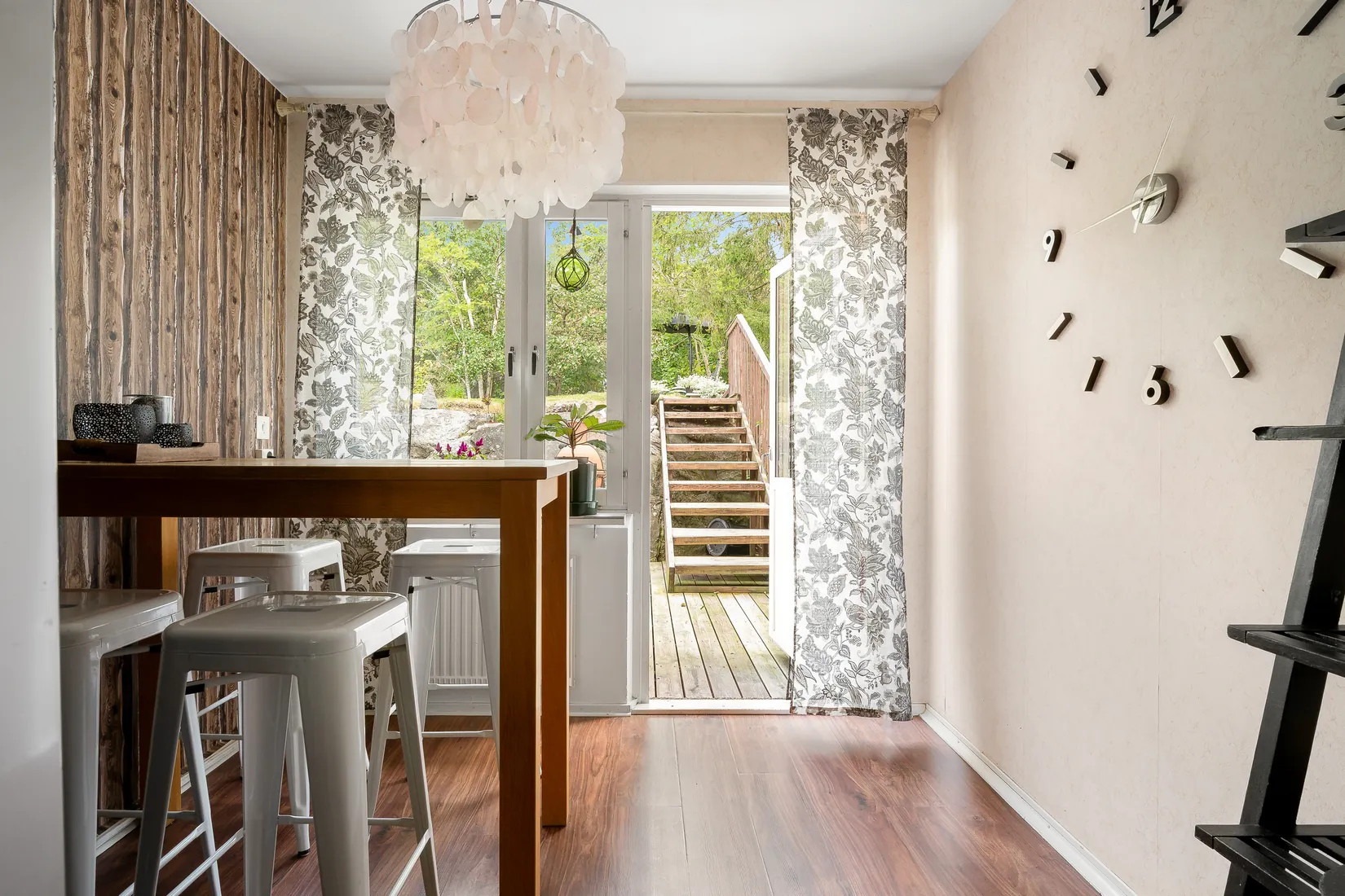 Radhus, Kvintettvägen 18, Skogås, Huddinge