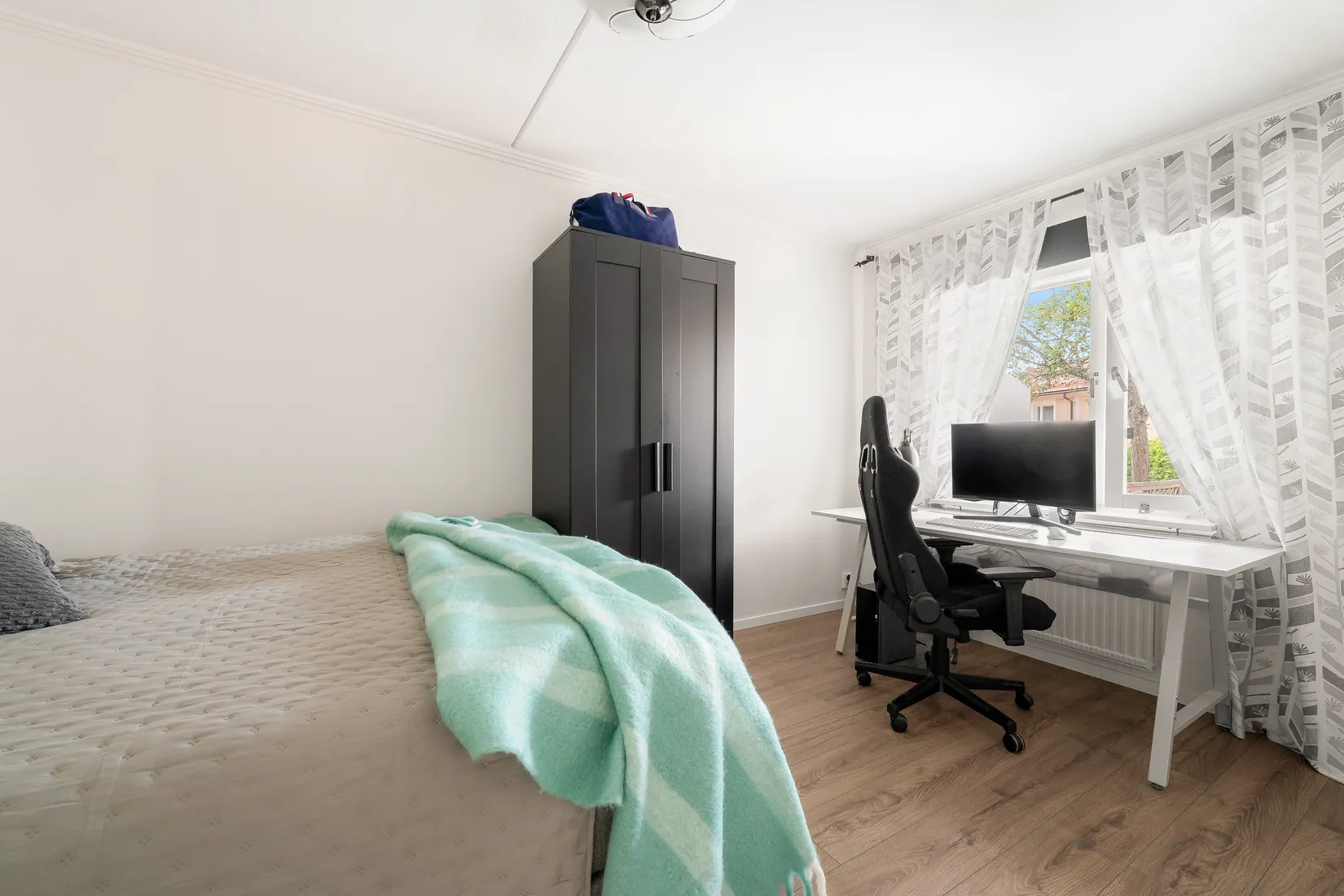 Radhus, Kvintettvägen 18, Skogås, Huddinge