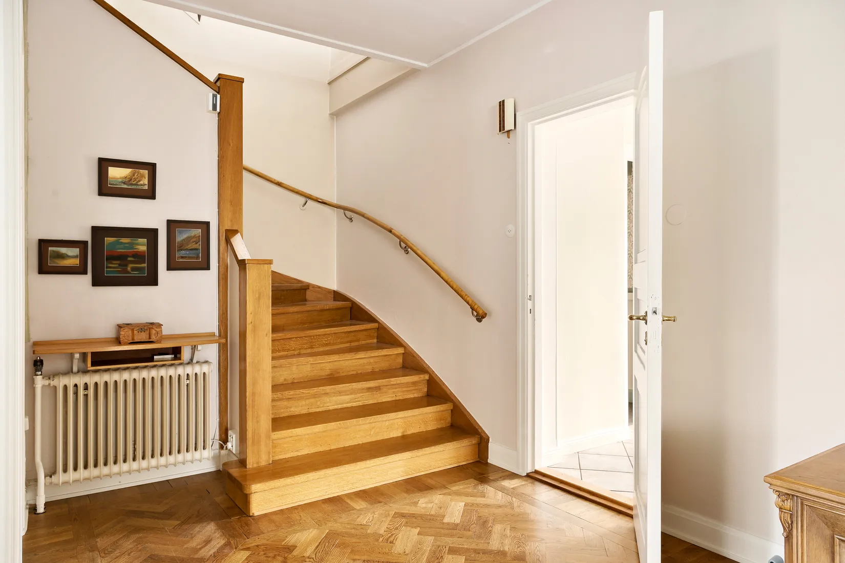 Villa, Emausgatan 3, Emaus, Sala