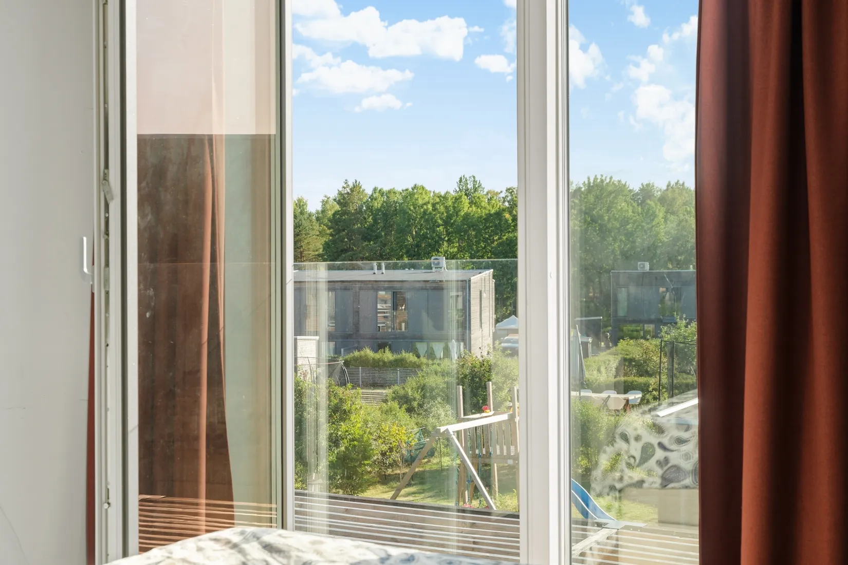 Radhus, Vinlandsvägen 9 A, Jursta Hage, Upplands-Bro