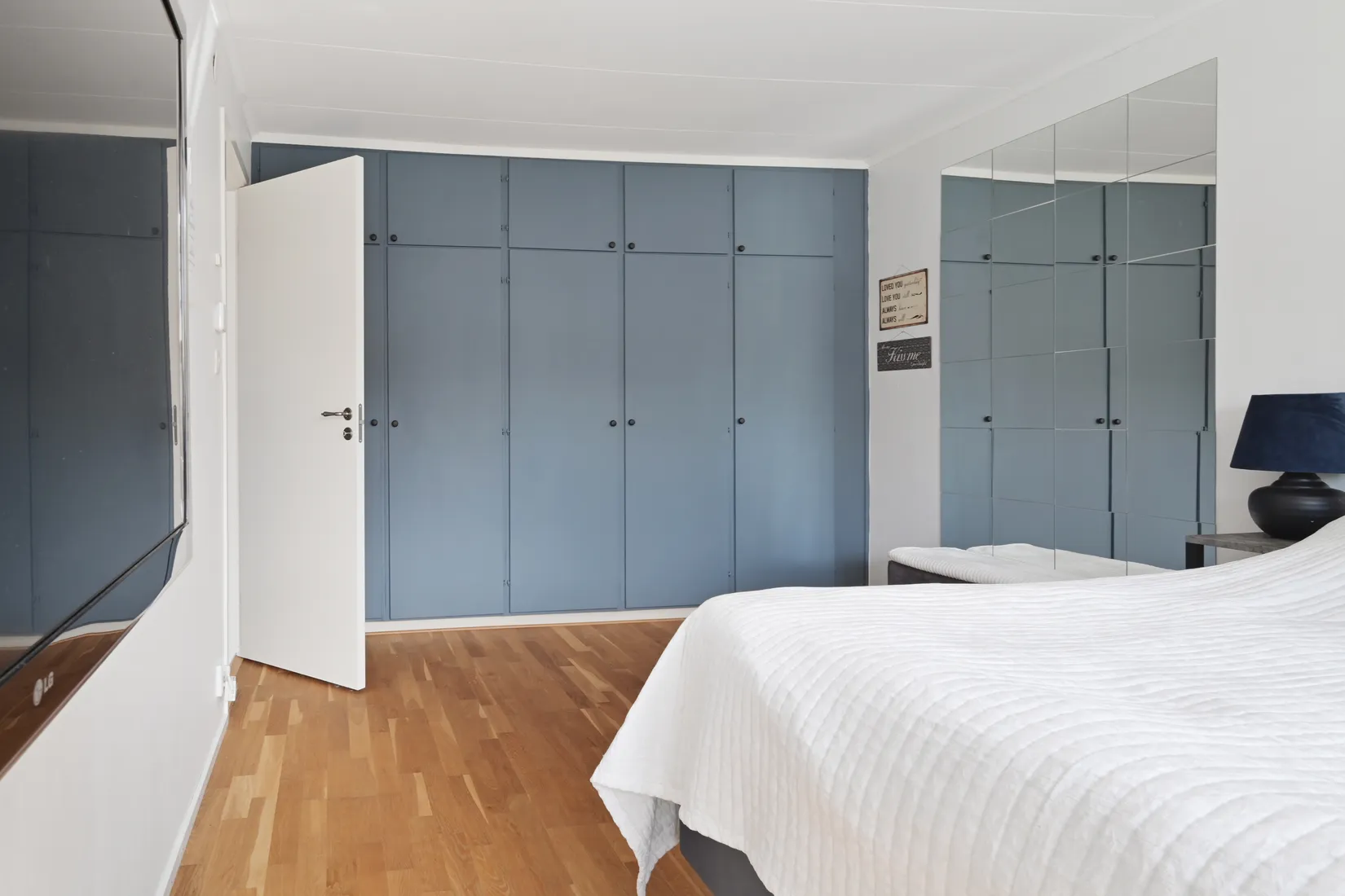 Radhus, Sleipnervägen 21, Sjukyrkoberget, Upplands Väsby