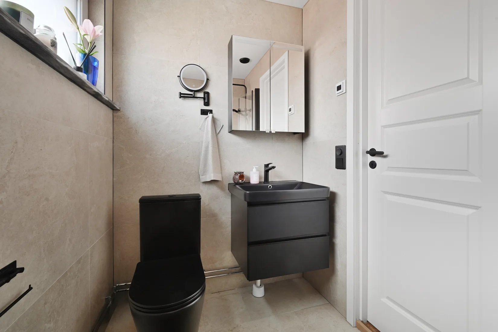 Radhus, Sleipnervägen 21, Sjukyrkoberget, Upplands Väsby