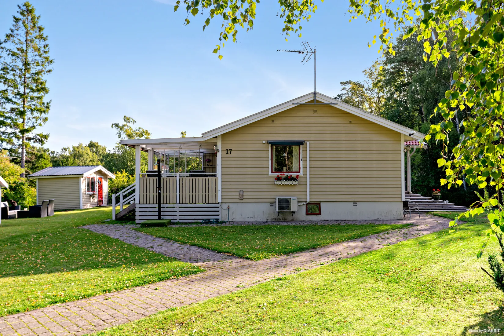 Villa, Svansjölidsvägen 17, Mark
