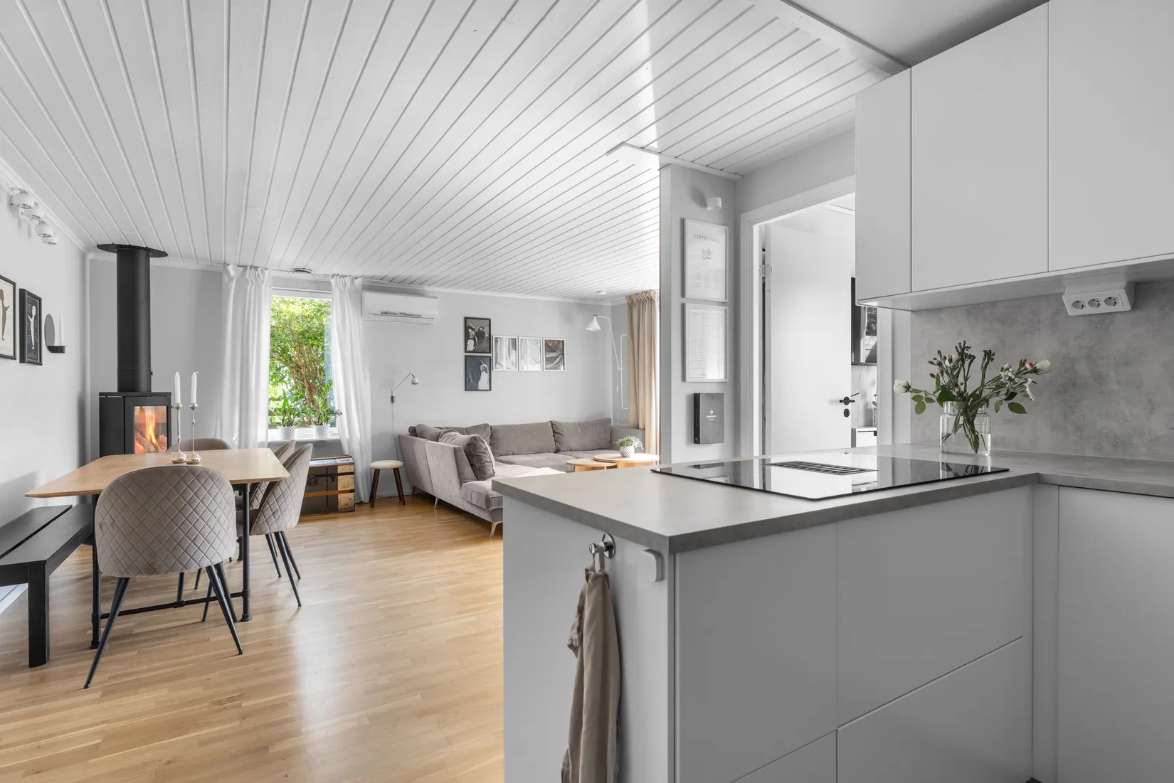 Radhus, Fårtickegången 21, Krusboda, Tyresö