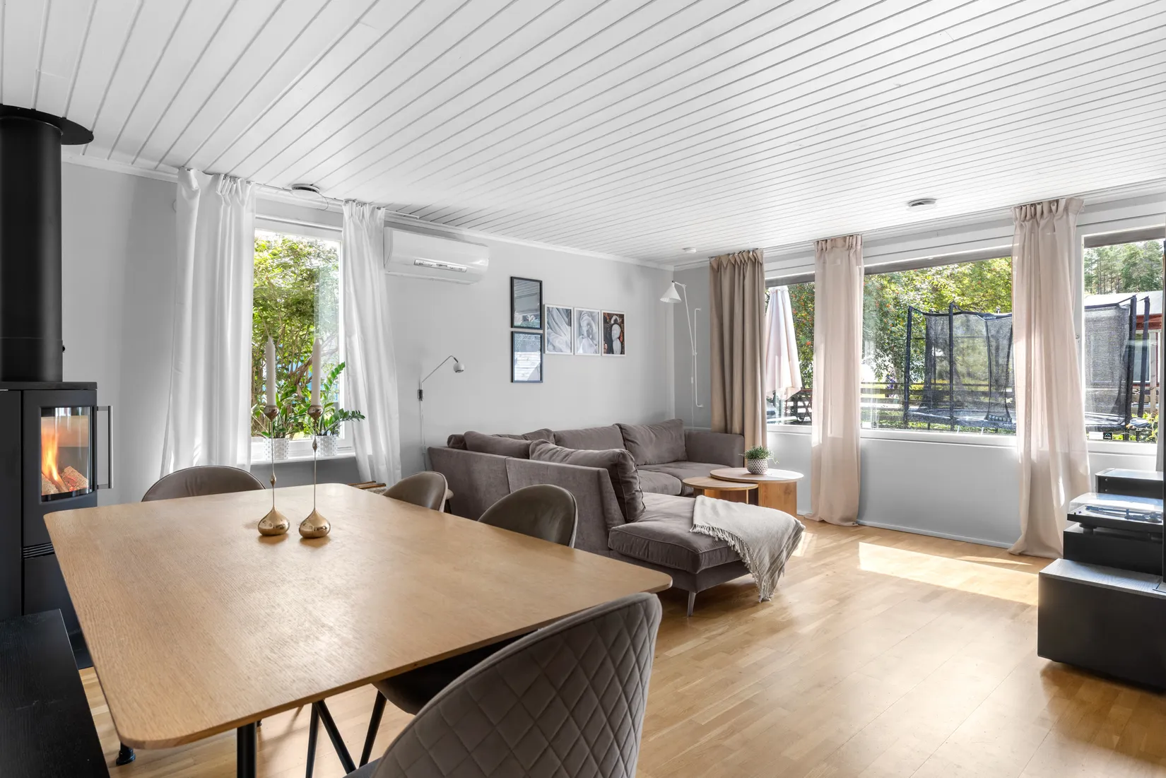 Radhus, Fårtickegången 21, Krusboda, Tyresö