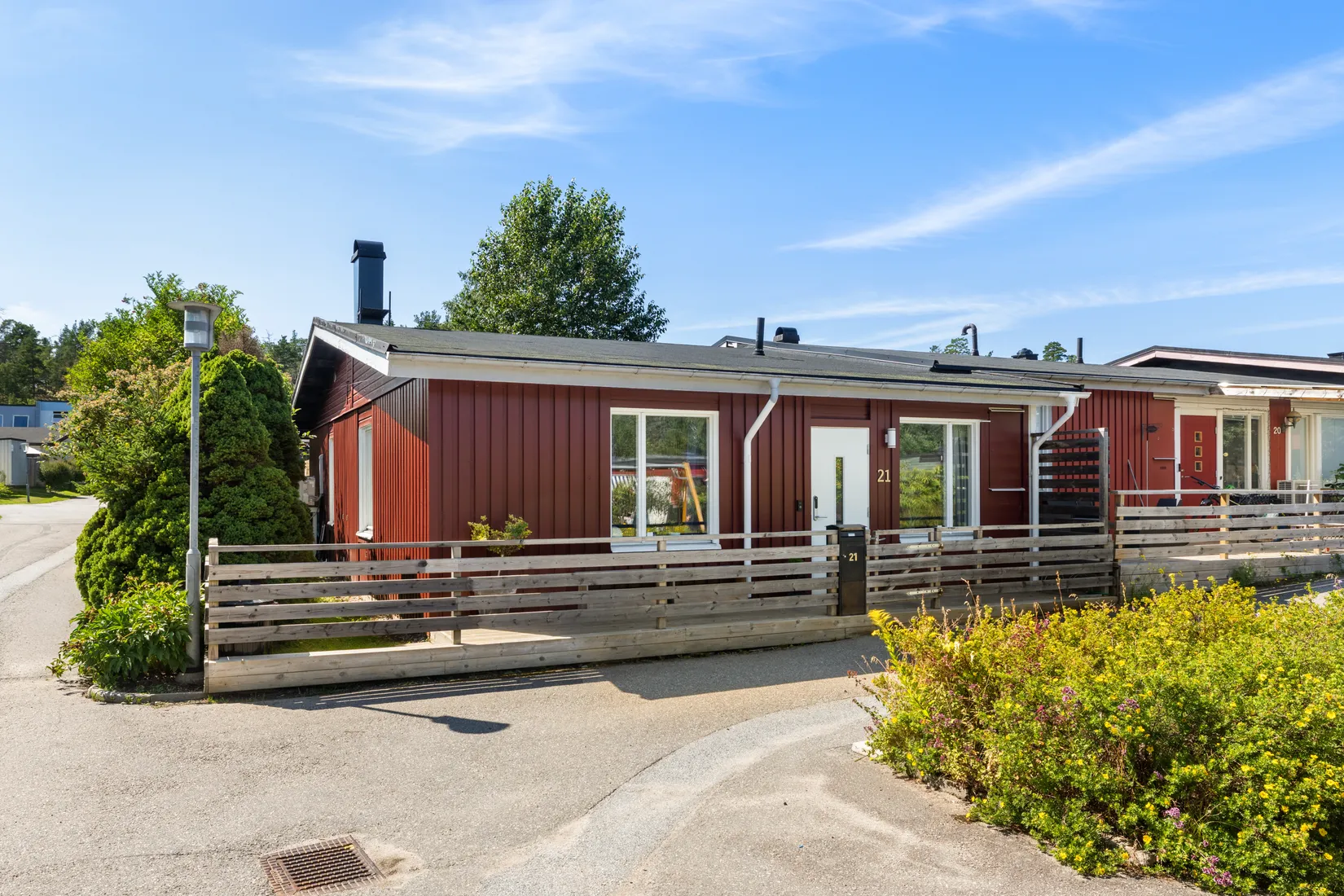 Radhus, Fårtickegången 21, Krusboda, Tyresö