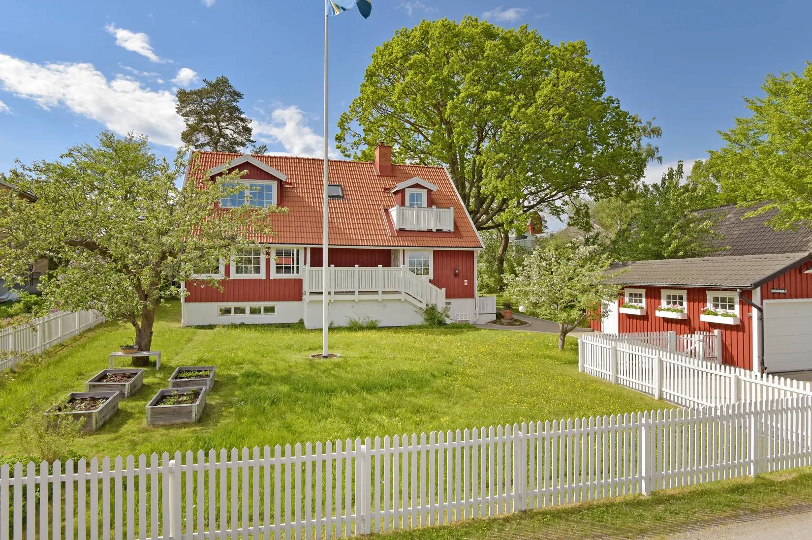 Villa, Törnbuskstigen 3, Solhem, Stockholm