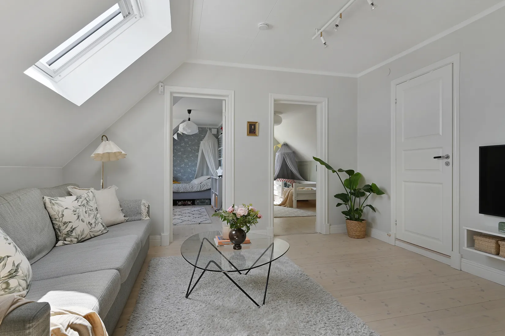 Villa, Törnbuskstigen 3, Solhem, Stockholm
