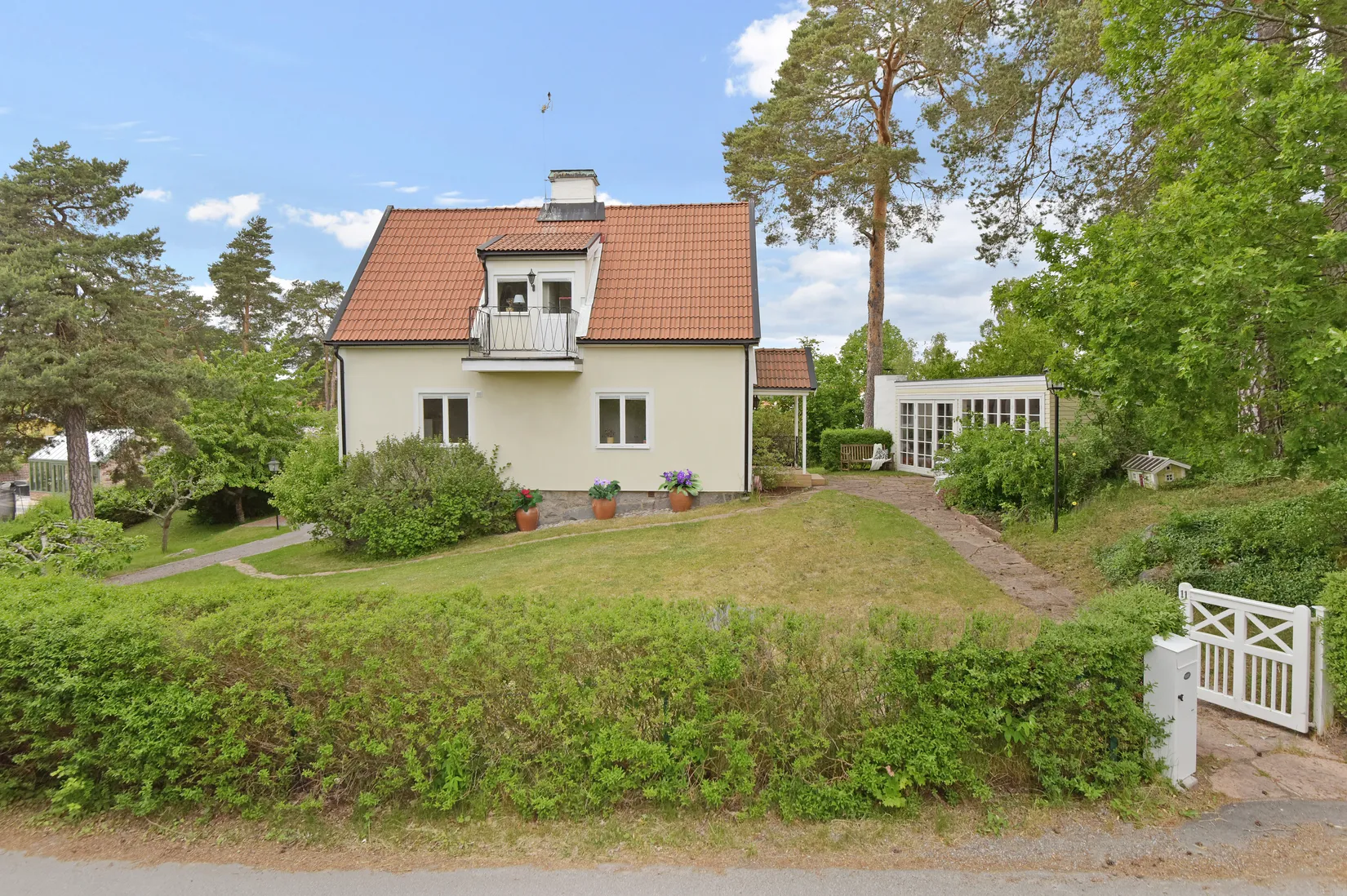 Villa, Magistervägen 11, Solhem, Stockholm