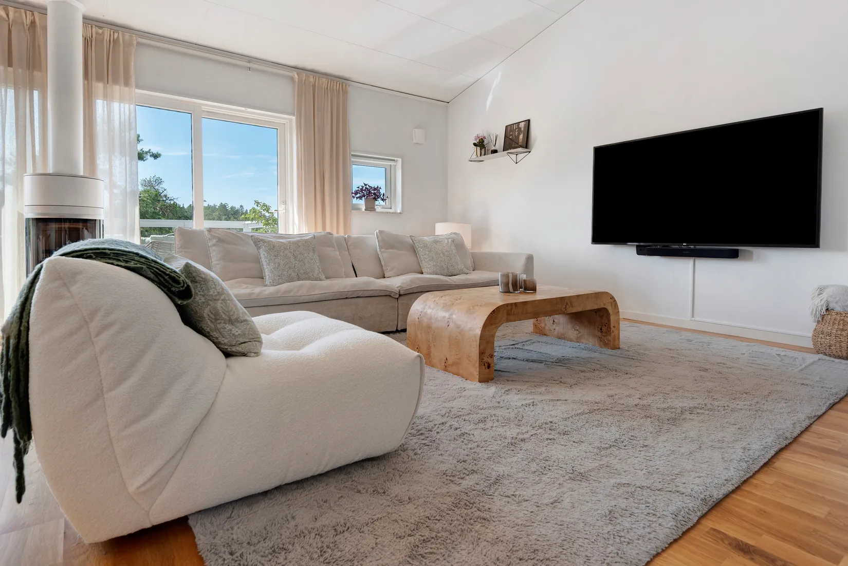 Radhus, Fältspatsvägen 28 A, Nacka