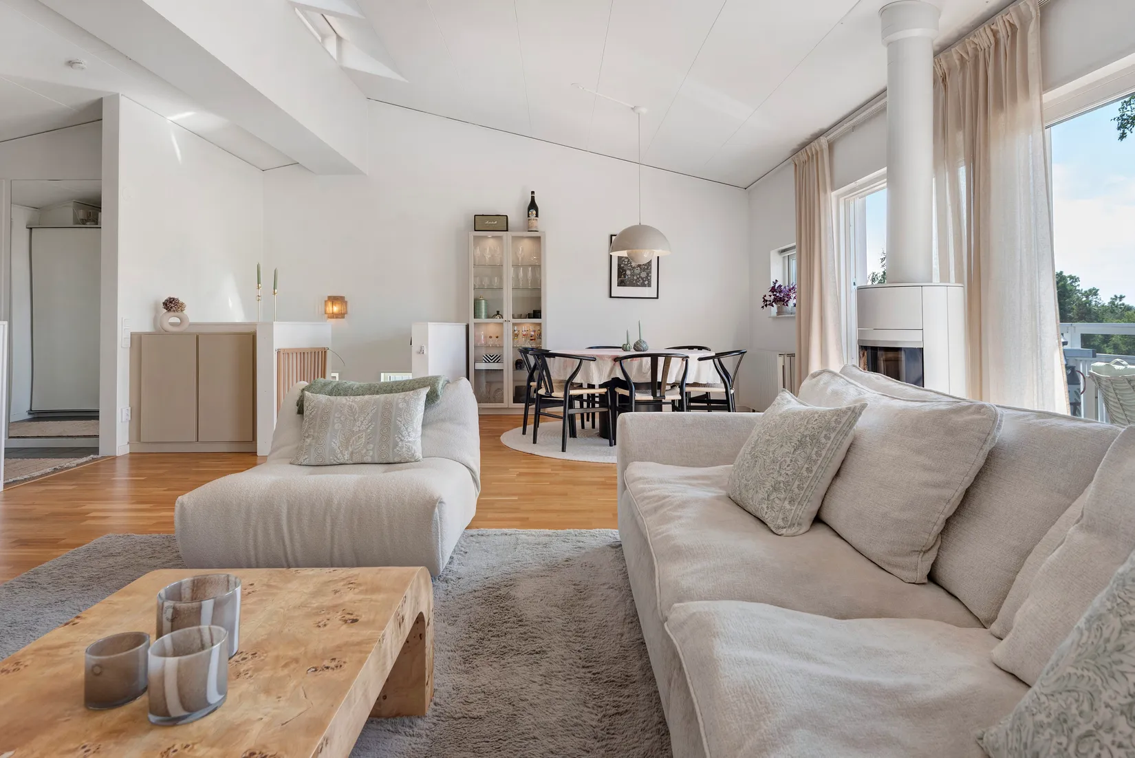 Radhus, Fältspatsvägen 28 A, Nacka