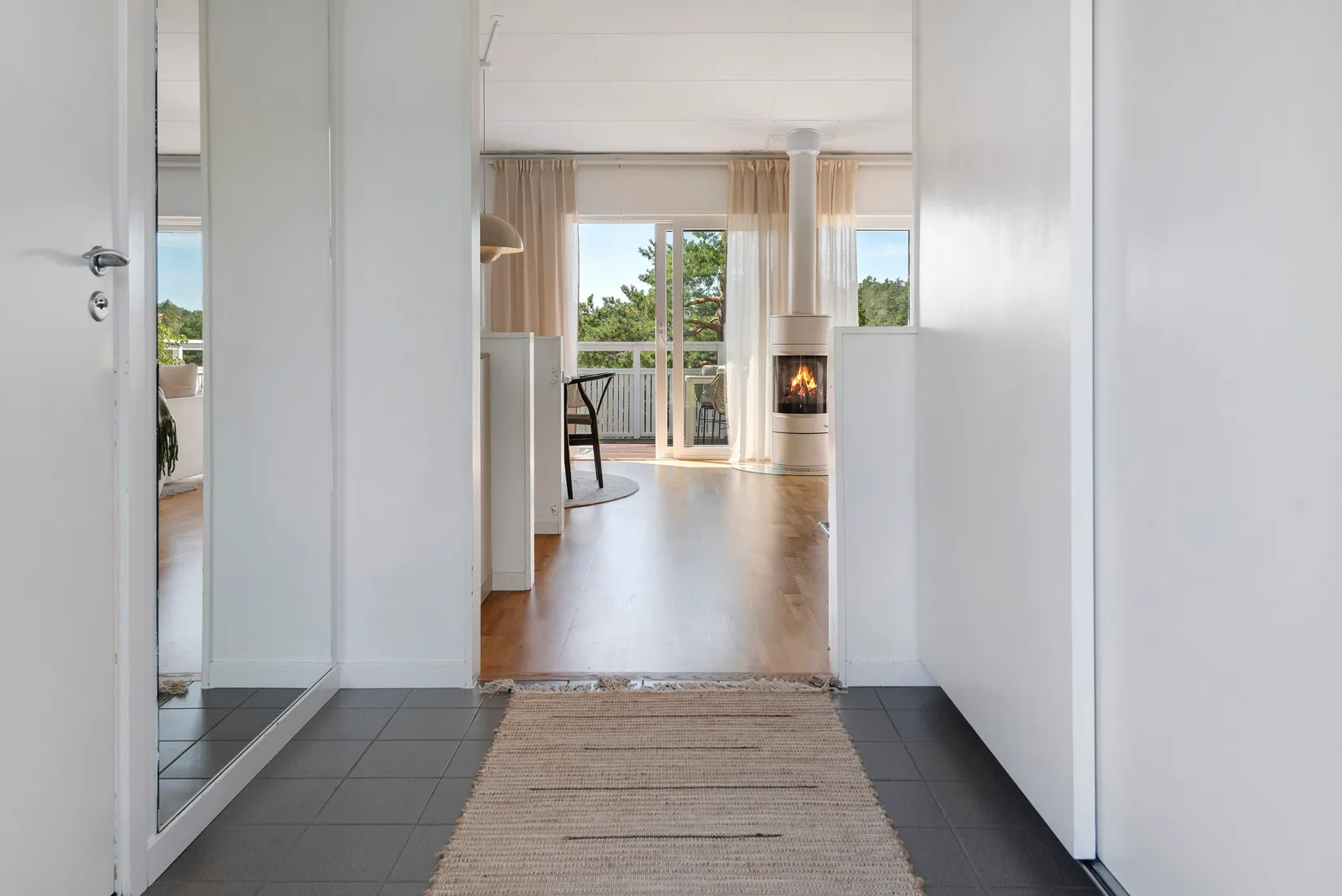 Radhus, Fältspatsvägen 28 A, Nacka