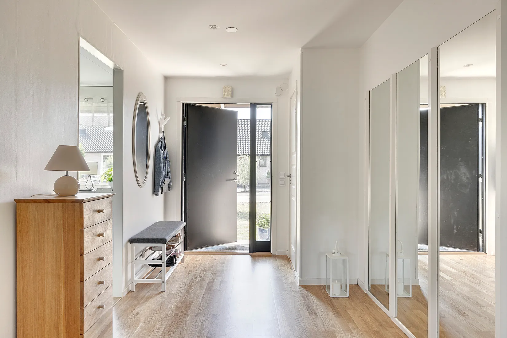 Radhus, Greviegatan 4, Vellinge