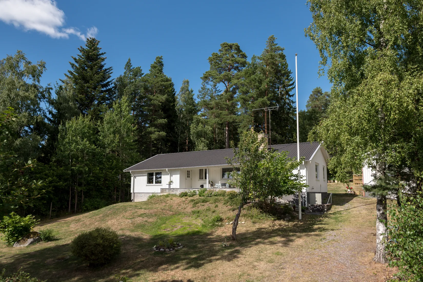 Villa, Skogsvägen 42, Bålsta Krägga, Håbo
