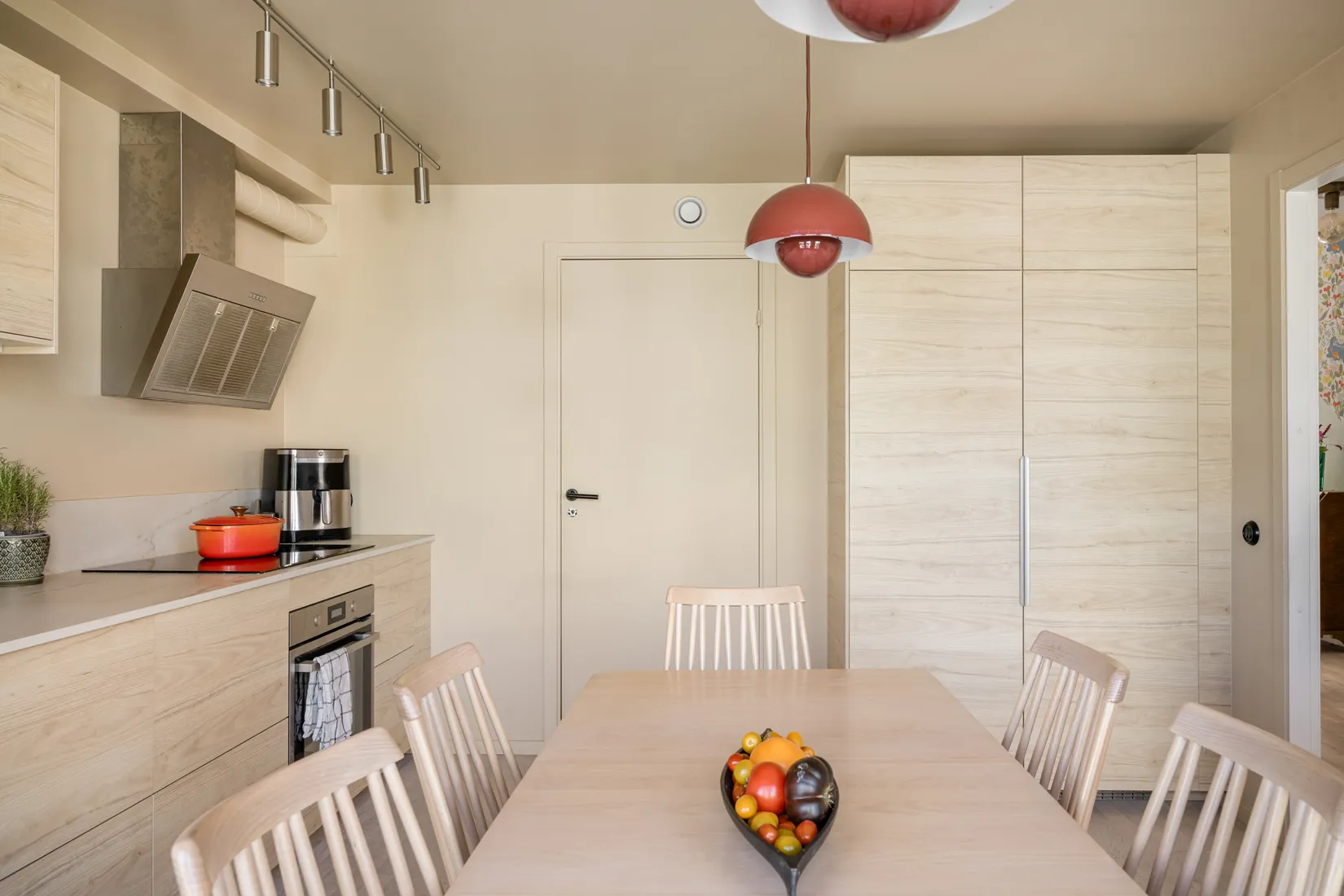 Radhus, ARMÉBACKEN 40, Gribbylund, Täby