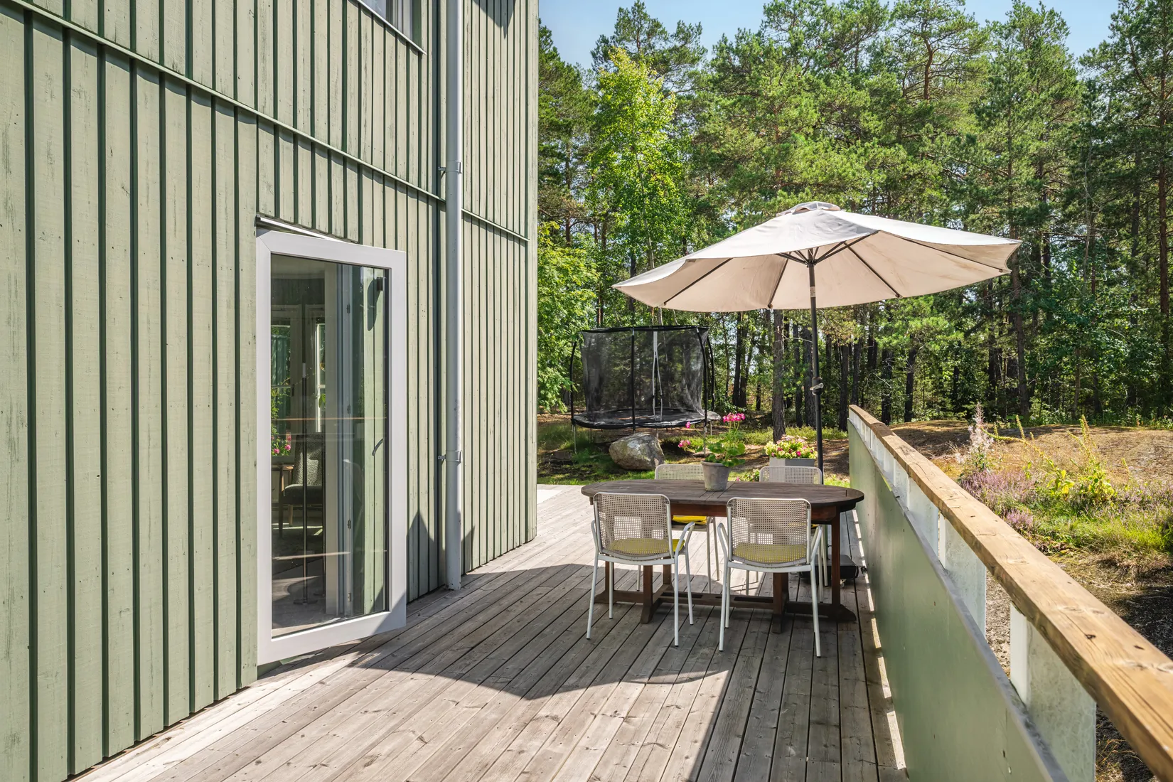 Radhus, ARMÉBACKEN 40, Gribbylund, Täby