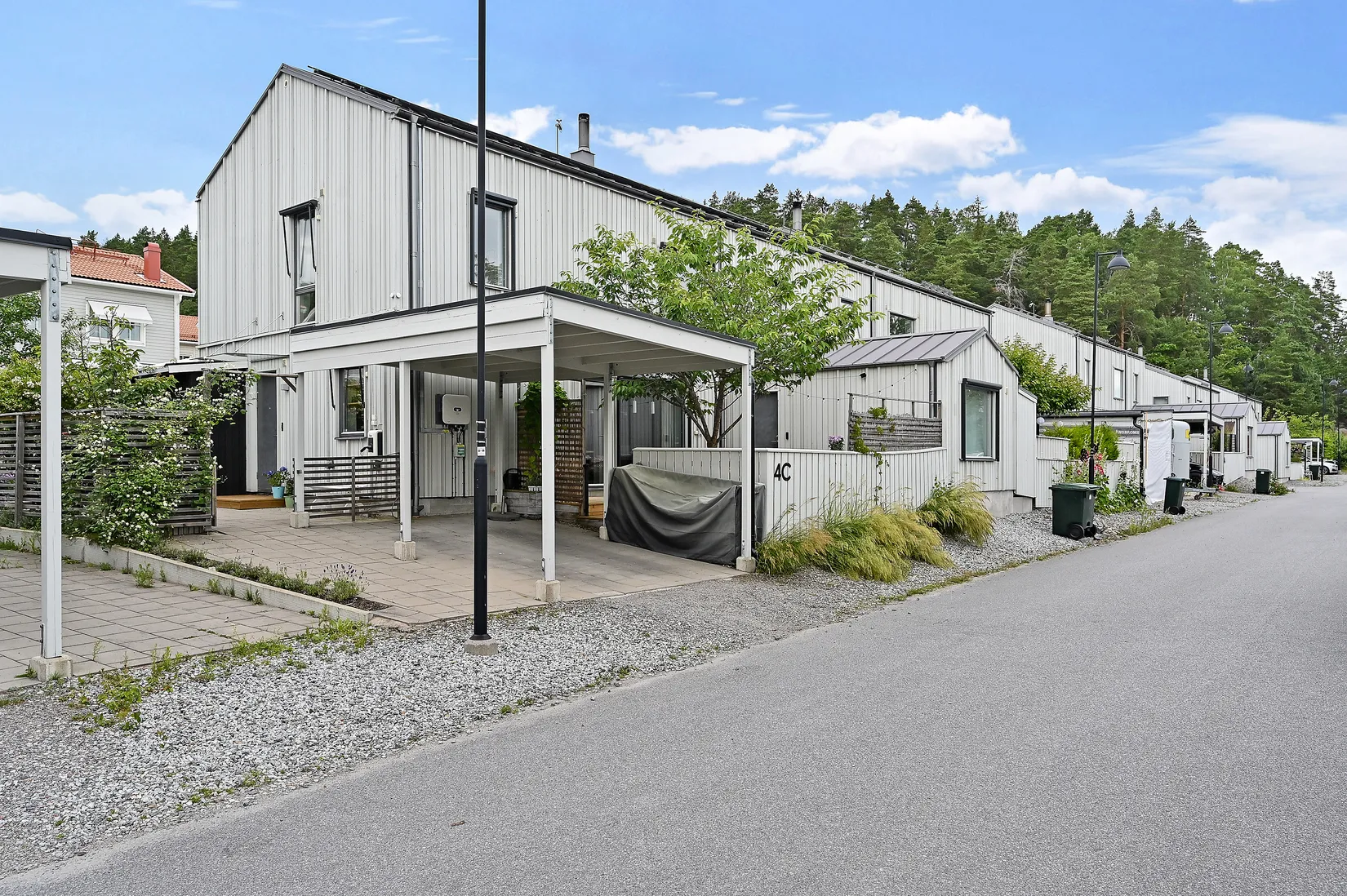 Radhus, Mjölnarvägen 4C, Jungfrusund, Ekerö