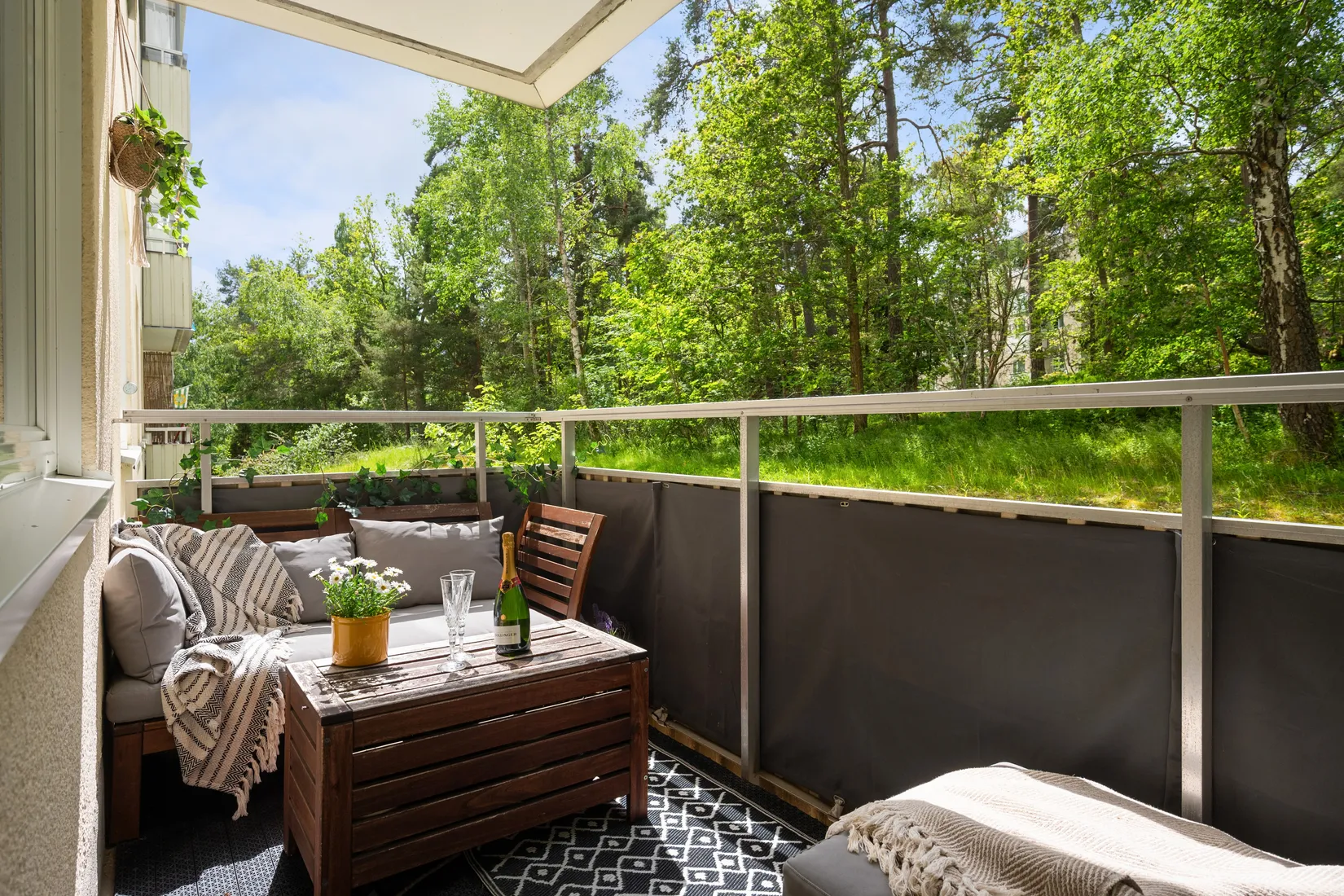 Bostadsrätt, Sköndalsvägen 98, Stockholm