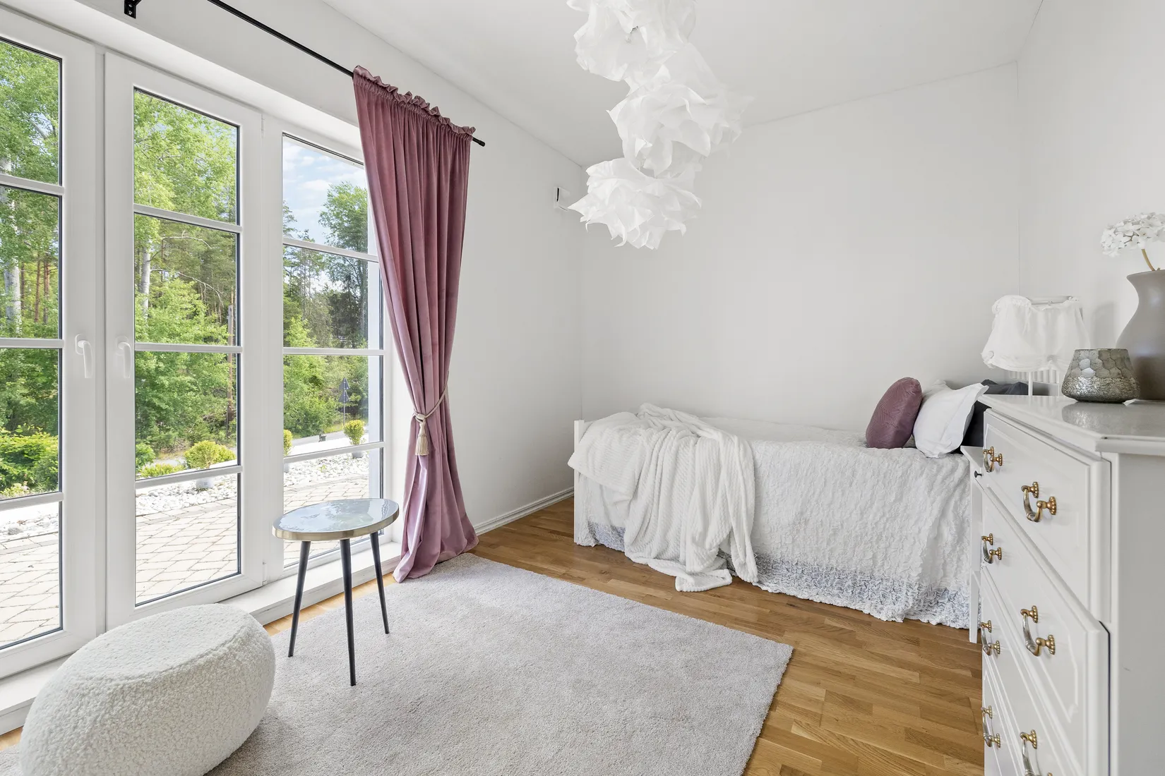 Villa, Hällmarksvägen 62/Uthamravägen 31, Uthamra, Vallentuna
