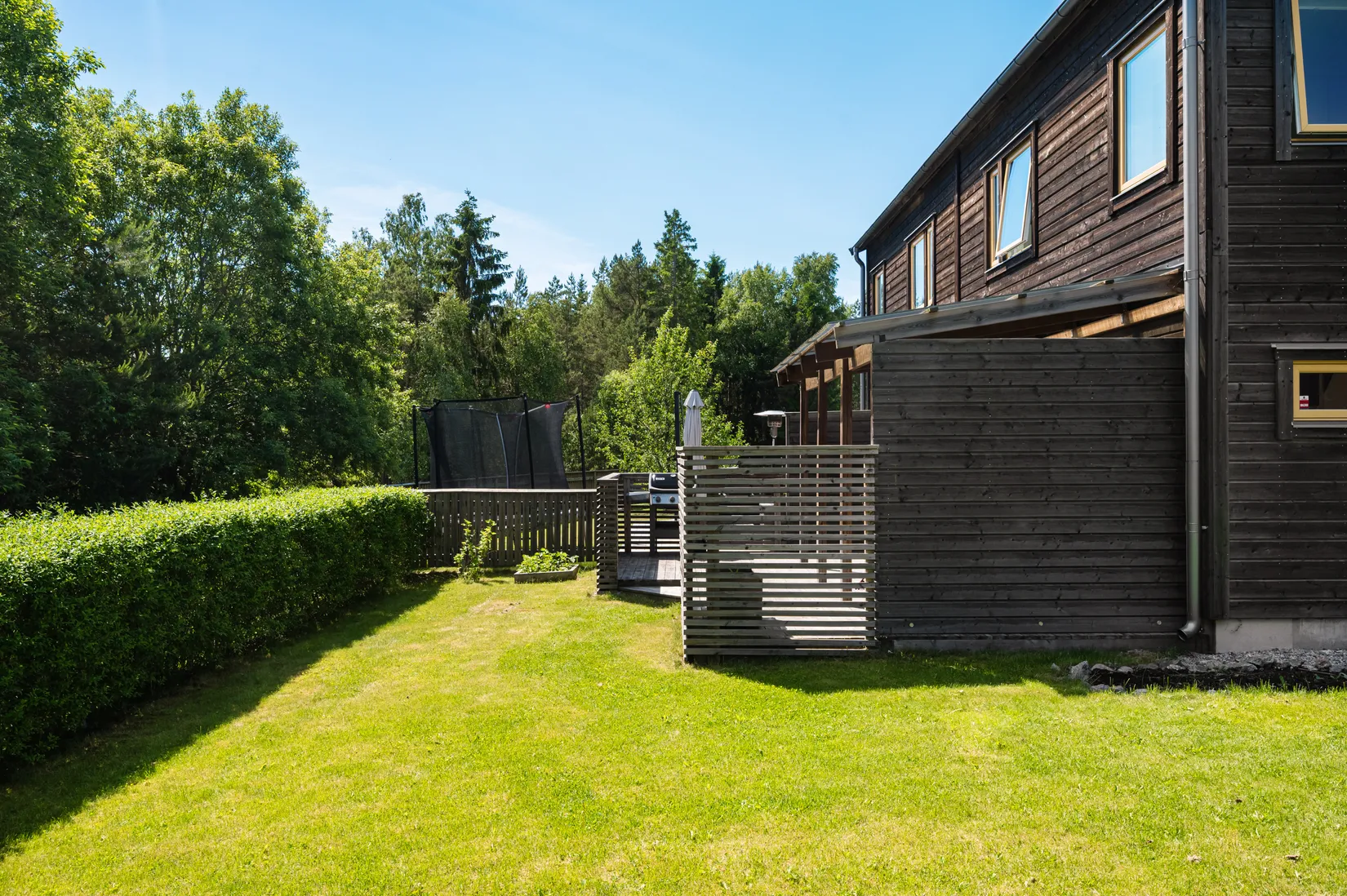 Radhus, Sandviksvägen 18B, Norrboda, Upplands-Bro