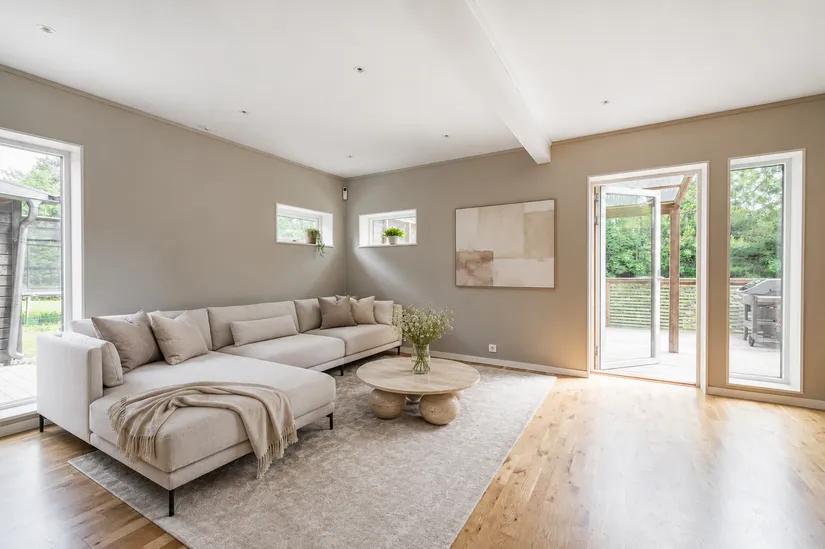 Radhus, Sandviksvägen 18B, Norrboda, Upplands-Bro