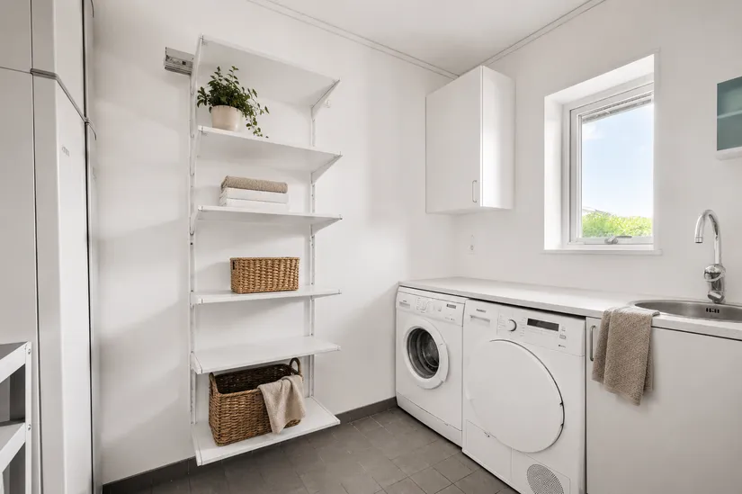 Radhus, Sandviksvägen 18B, Norrboda, Upplands-Bro
