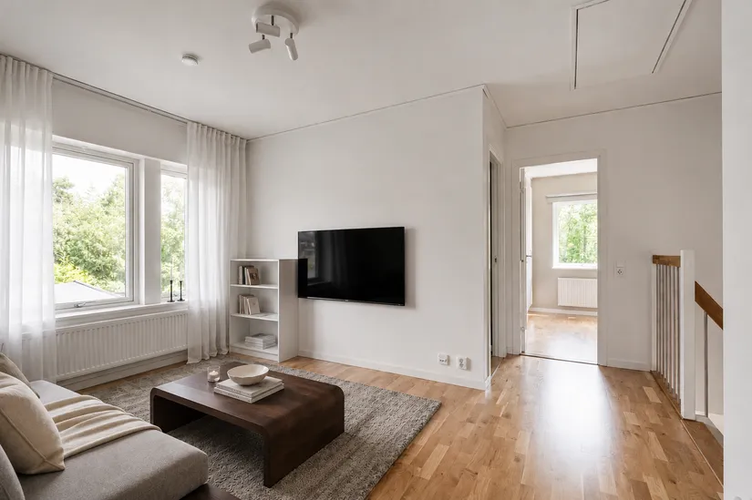 Radhus, Sandviksvägen 18B, Norrboda, Upplands-Bro
