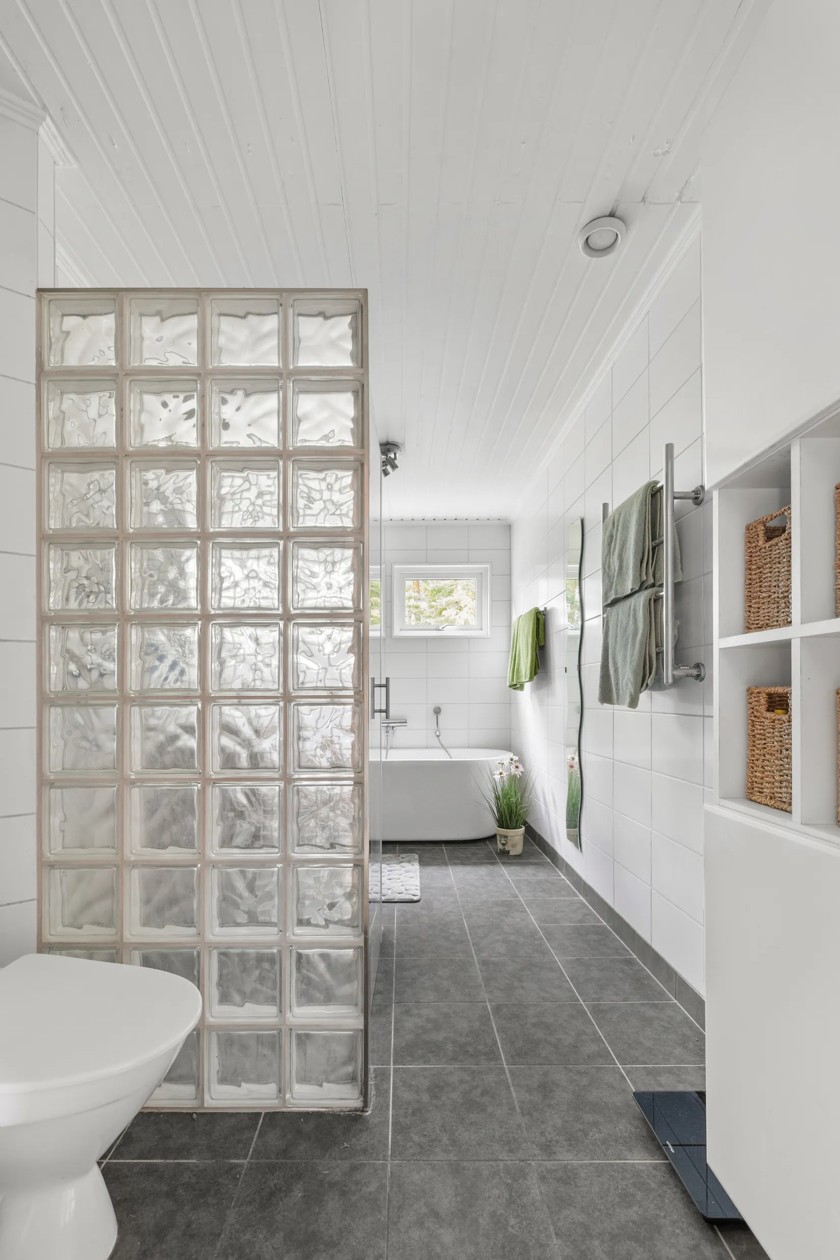 Villa, Lovisedalshöjden 16, Västra Bällsta, Vallentuna