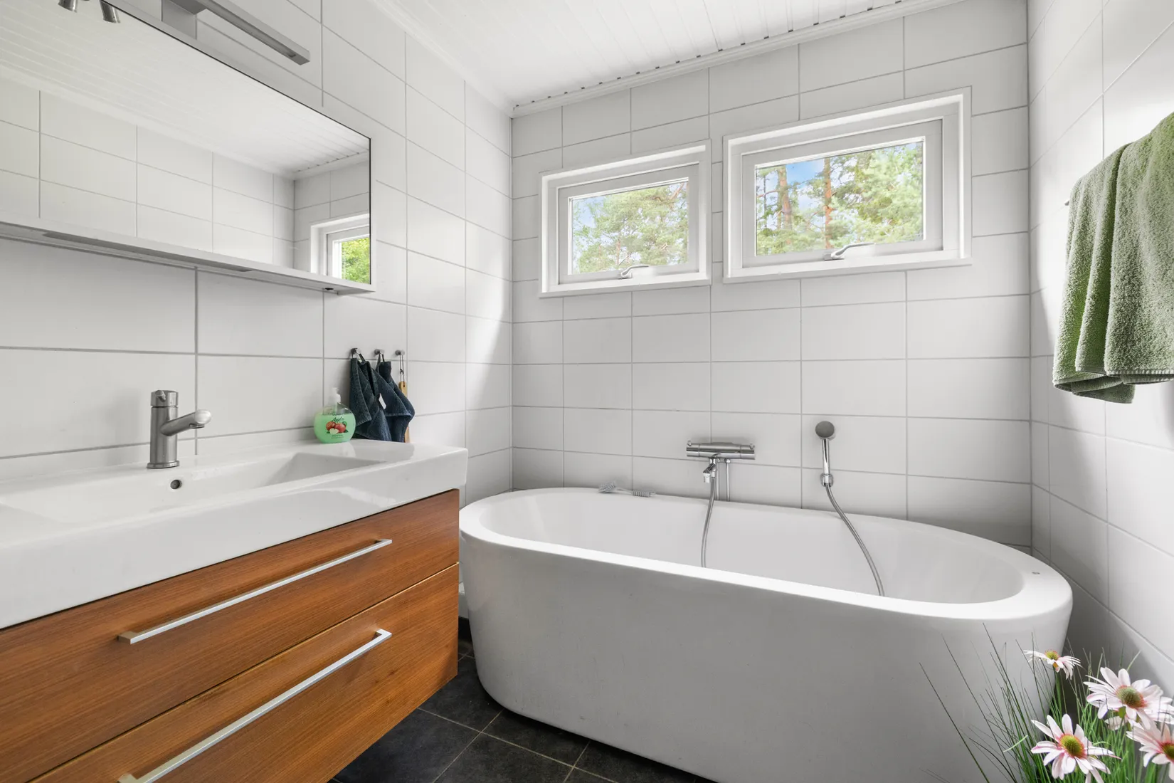 Villa, Lovisedalshöjden 16, Västra Bällsta, Vallentuna