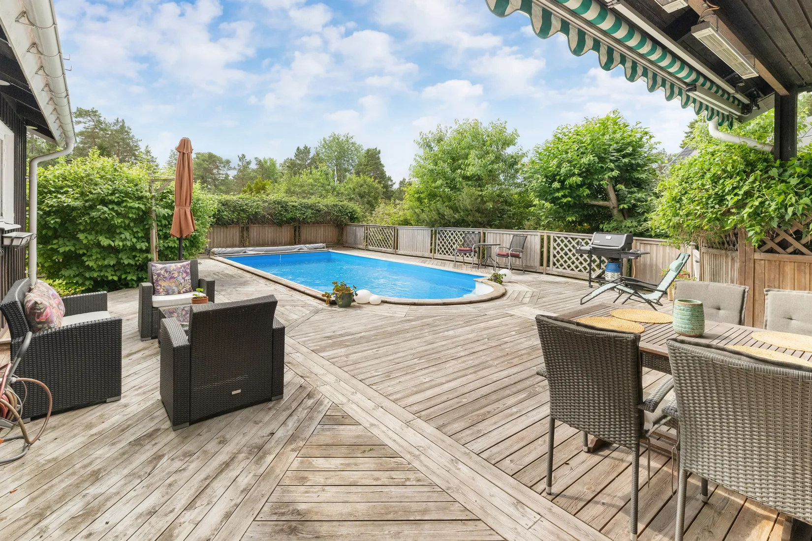 Villa, Lovisedalshöjden 16, Västra Bällsta, Vallentuna
