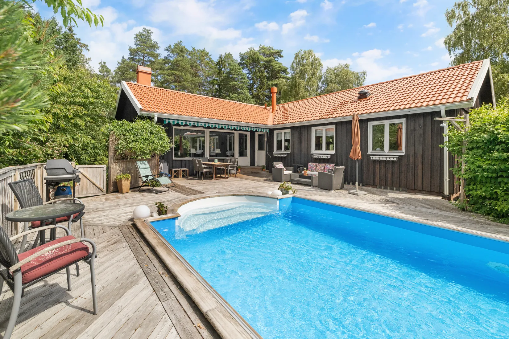 Villa, Lovisedalshöjden 16, Västra Bällsta, Vallentuna