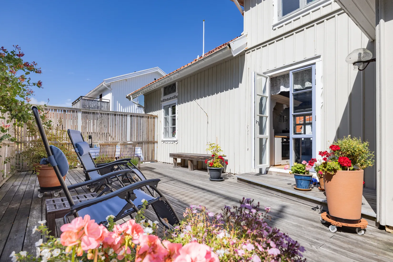 Villa, Klockarudden 1, Åstol, Tjörn