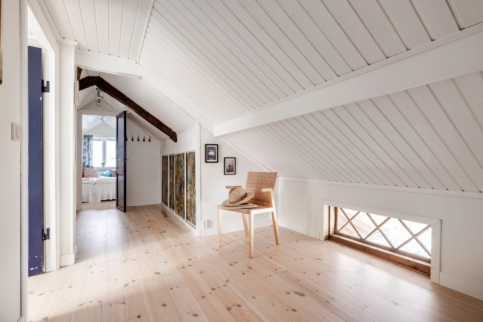 Villa, Klockarudden 1, Åstol, Tjörn