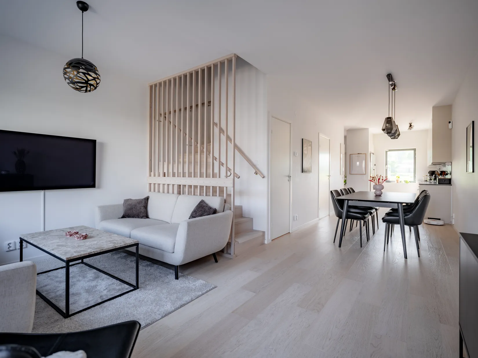 Radhus, Uppfinnargatan 1C, Fresta, Upplands Väsby
