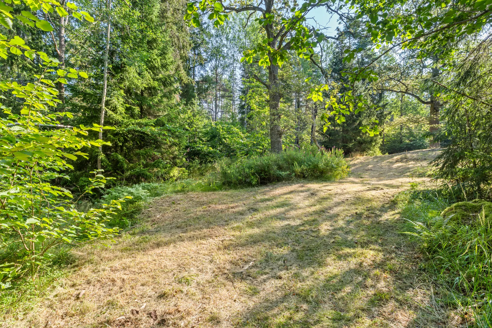 Tomt, Nyforsvägen 13, Nyfors, Tyresö