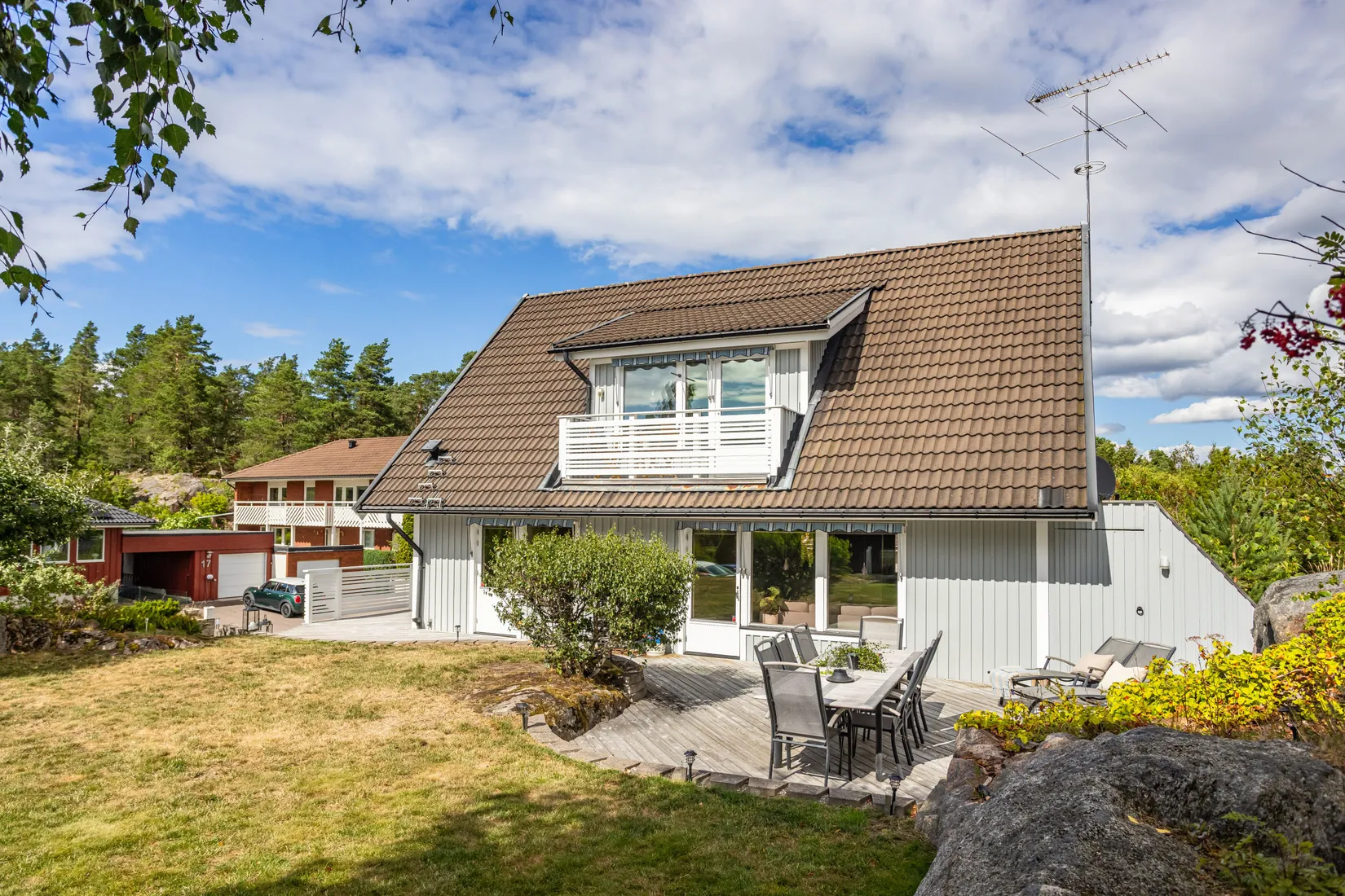 Villa, Lingonvägen 18, Sollentuna