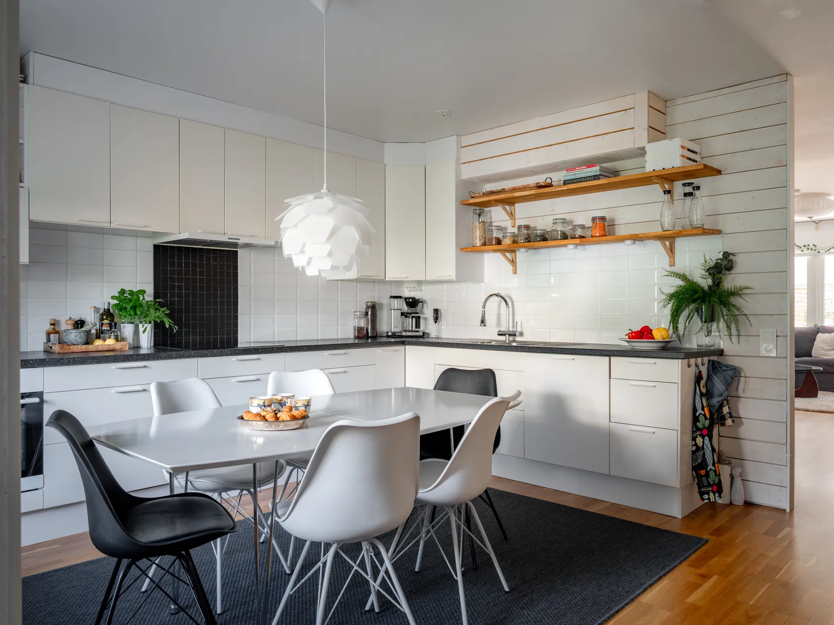 Bostadsrätt, Ottesångsgränd 7, Norrviken, Sollentuna