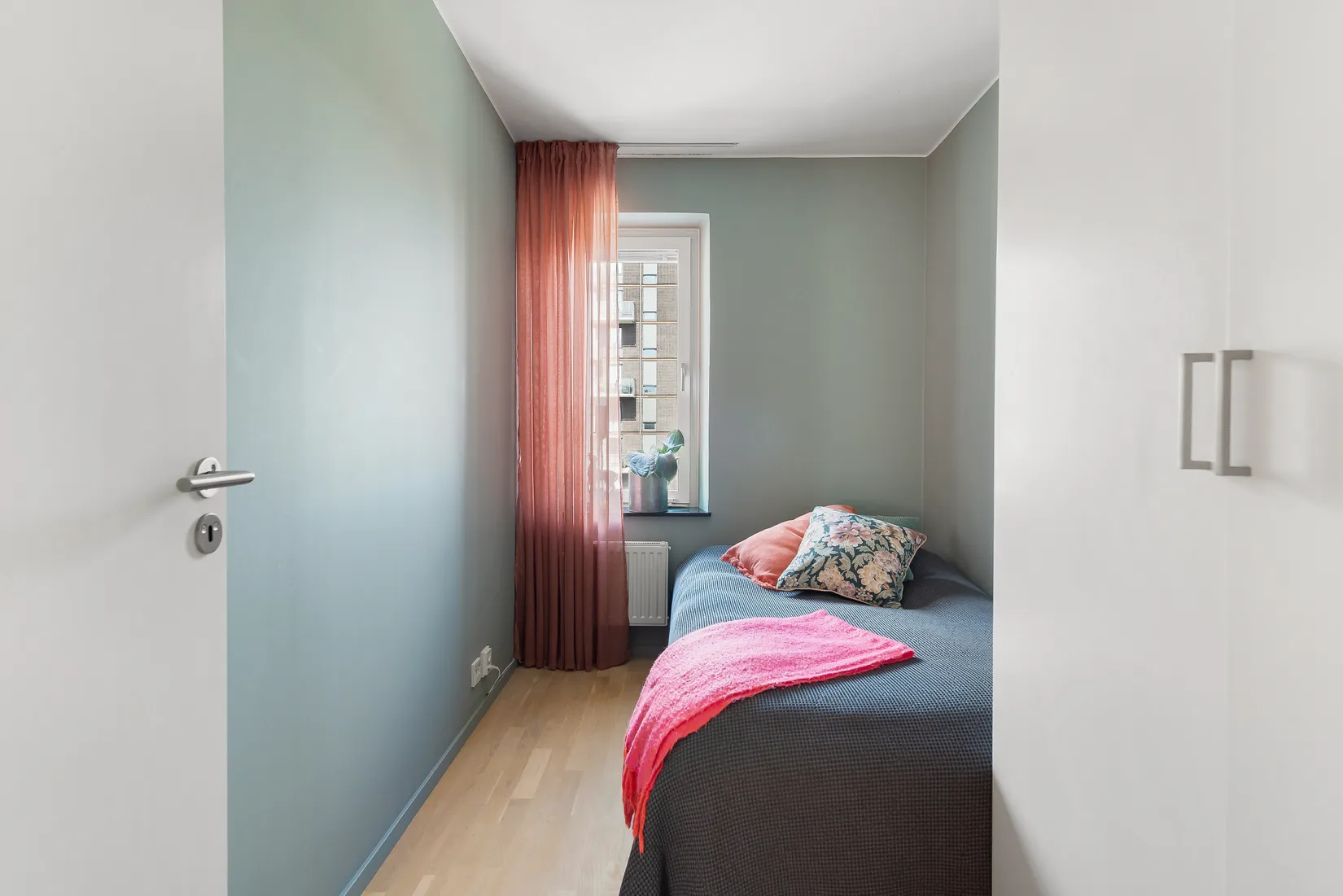 Bostadsrätt, Tappvägen 28, 5 tr., Bromma / Annedal, Stockholm