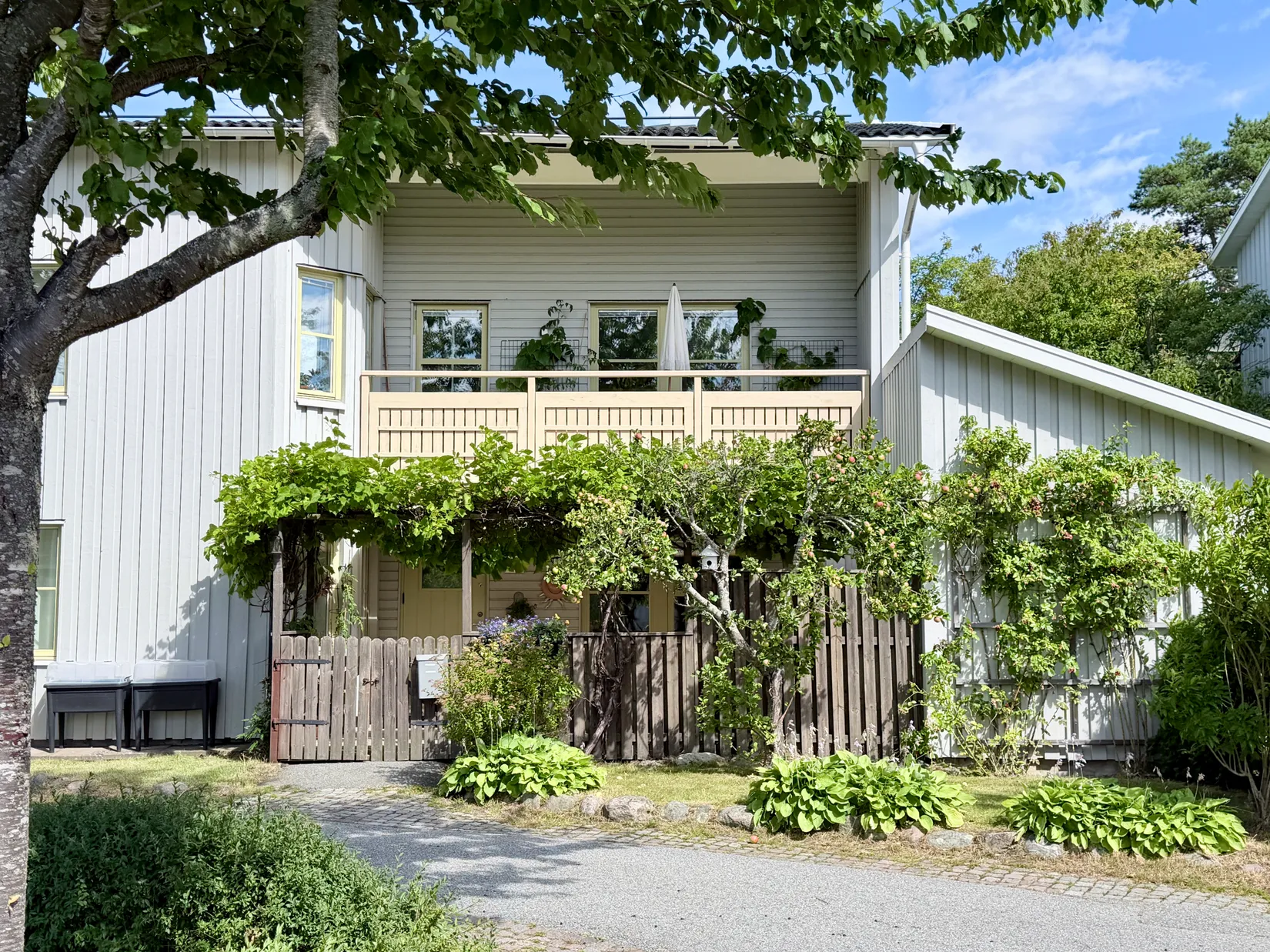 Radhus, Ersåsbacken 48, Önnered, Göteborg