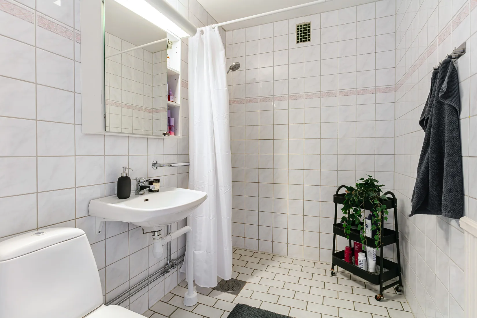 Bostadsrätt, Karinlundsgatan 20, Åker, Nässjö