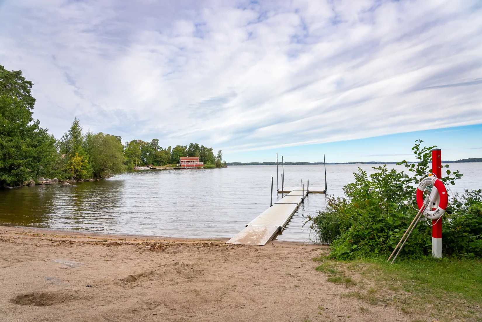 Fritidshus, Ängsholmsvägen 27, Torshälla