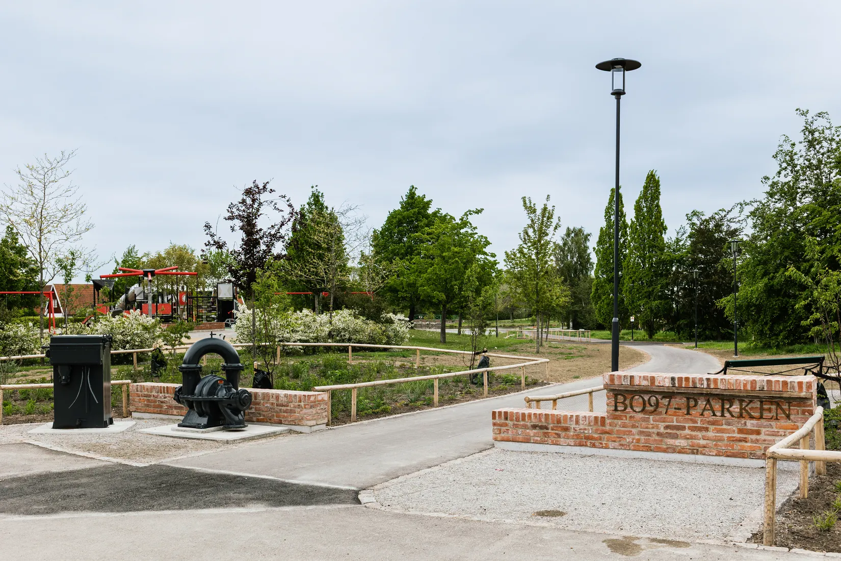 Radhus, Vädurens väg 13, Kyrkbyn, Staffanstorp