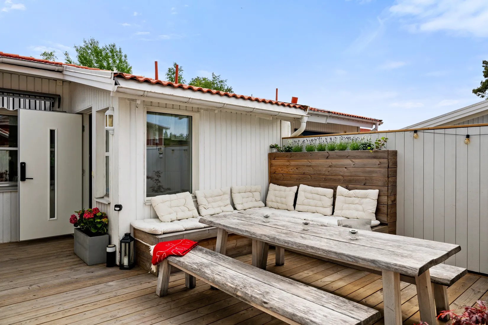 Radhus, Travslingan 45, Visinge, Täby